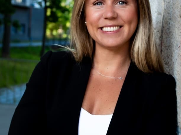 Sandra Nilsson graduated from IHTTI in 2015